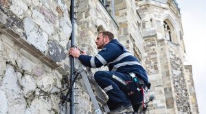 entreprise de dépigeonnage à dinan (22100) proposant des solutions efficaces pour le nettoyage et le contrôle des pigeons. découvrez nos tarifs compétitifs et profitez d'un service professionnel adapté à vos besoins.