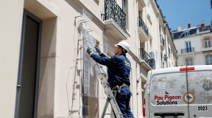 entreprise spécialiste en dépigeonnage à pau (64000) offrant des solutions efficaces de nettoyage à des tarifs compétitifs. contactez notre société pour un devis personnalisé et un service professionnel.